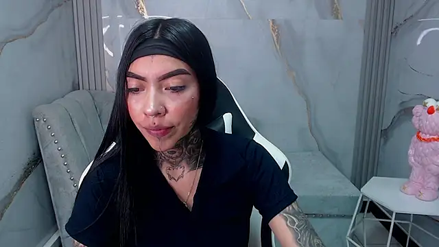 Snapshot of Ashley_Blum_v chatting on September 2025 07:40:02 PM Ashley Blum v online show from September 2025 07:40:02 PM