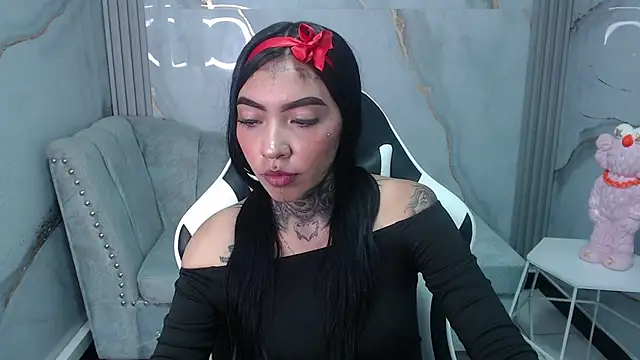 Snapshot of Ashley_Blum_v chatting on September 2025 08:05:01 PM Ashley Blum v online show from September 2025 08:05:01 PM