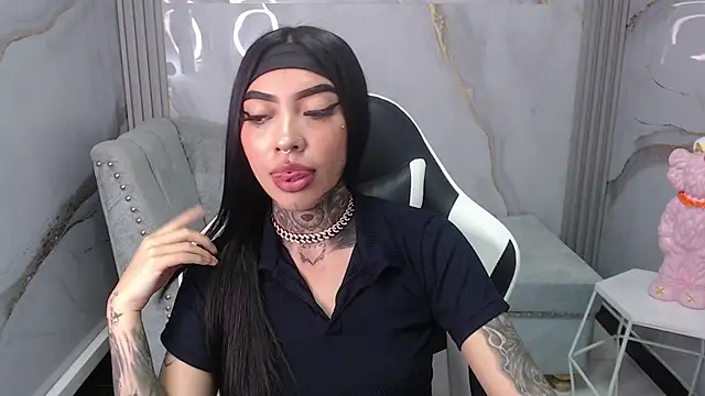 Snapshot of Ashley_Blum_v chatting on October 2025 08:10:01 PM Ashley Blum v online show from October 2025 08:10:01 PM