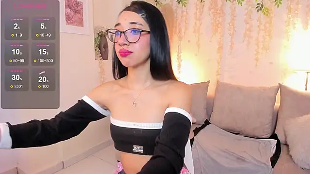 Miacorner  online show from November 2025 02:31:02 PM