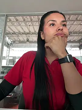 MacaW09 online show from March 2026 10:05:02 PM