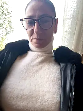 eddivad6974 online show from December 2025 10:39:02 AM