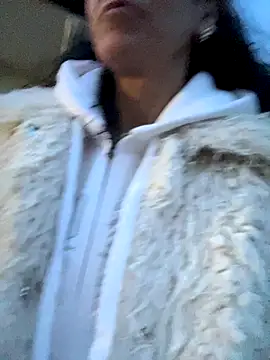 eddivad6974 online show from December 2025 04:07:01 PM