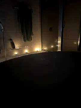 eddivad6974 online show from October 2025 04:19:02 PM