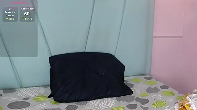 danna7cute online show from December 2025 09:17:02 PM