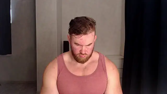 Snapshot of ThorHemsworthRU chatting on November 2025 05:33:01 AM ThorHemsworthRU online show from November 2025 05:33:01 AM