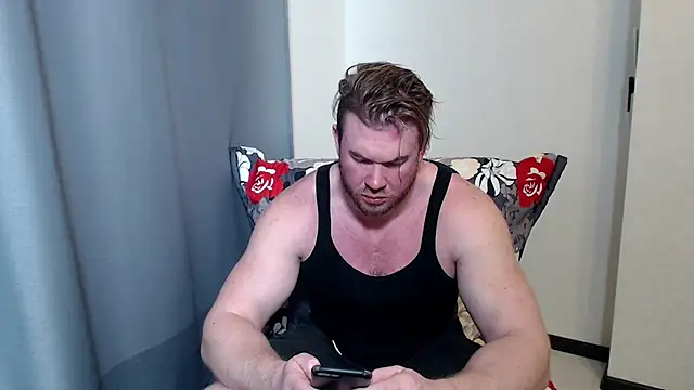 Snapshot of ThorHemsworthRU chatting on March 2025 05:52:01 AM ThorHemsworthRU online show from March 2025 05:52:01 AM