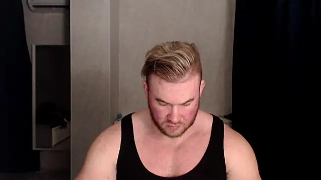 Snapshot of ThorHemsworthRU chatting on February 2025 05:06:01 PM ThorHemsworthRU online show from February 2025 05:06:01 PM