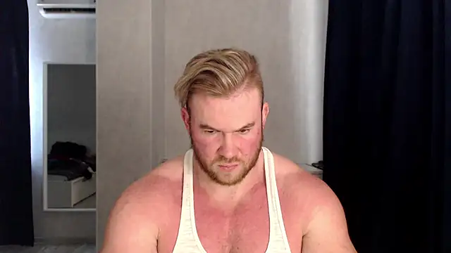 Snapshot of ThorHemsworthRU chatting on February 2025 01:08:02 PM ThorHemsworthRU online show from February 2025 01:08:02 PM