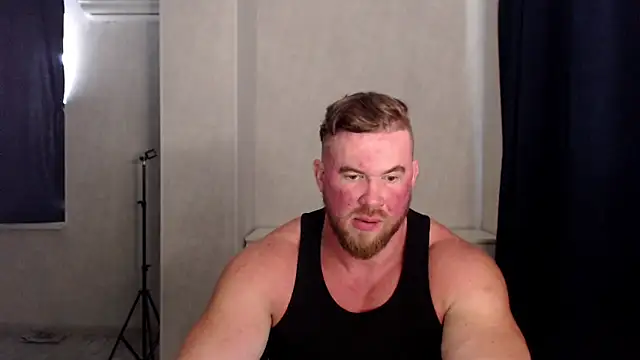 Snapshot of ThorHemsworthRU chatting on September 2025 01:18:01 PM ThorHemsworthRU online show from September 2025 01:18:01 PM