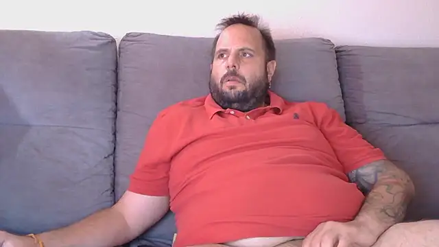 Snapshot of cesc4545 chatting on October 2025 02:16:02 PM cesc4545 online show from October 2025 02:16:02 PM