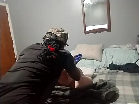 Dick2long87 online show from November 2025 01:17:01 AM