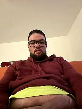 Snapshot of javier_89ER chatting on November 2025 12:03:02 AM javier 89ER online show from November 2025 12:03:02 AM