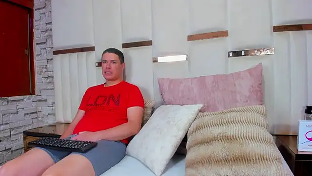 CandyandSteven online show from January 2026 03:24:01 AM