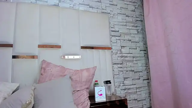 CandyandSteven online show from February 2026 03:04:02 AM