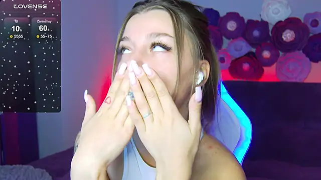 LindaBrilliant online show from September 2025 01:34:01 AM