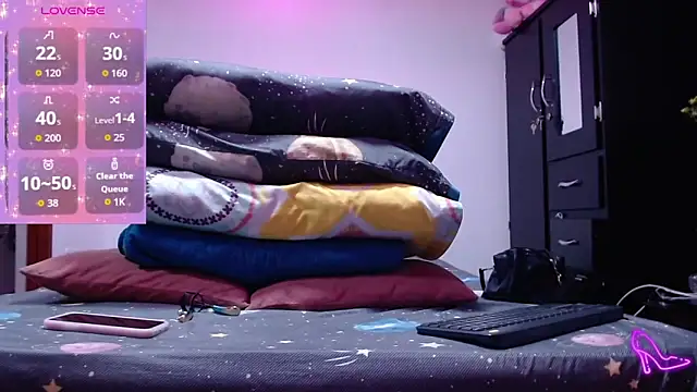 AllysonStonne online show from December 2025 12:00:02 AM