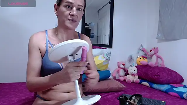 AllysonStonne online show from October 2025 11:05:02 PM