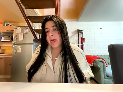 Tukatita69 online show from December 2025 05:33:01 PM