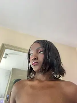 Keirahartz online show from May 2026 01:49:01 PM