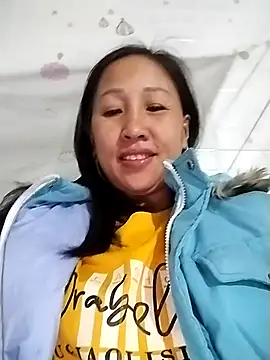 cute love00 online show from February 2026 10:48:01 PM