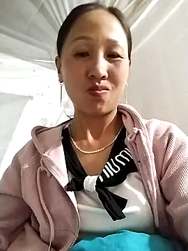 cute love00 online show from December 2025 11:21:02 PM