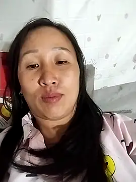 cute love00 online show from February 2026 11:51:02 AM