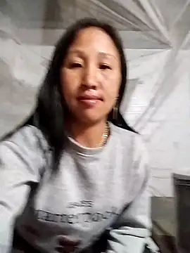 cute love00 online show from February 2026 10:23:01 AM