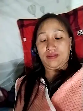 cute love00 online show from February 2026 09:48:02 PM