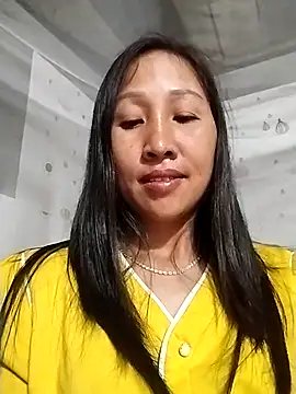 cute love00 online show from February 2026 11:10:01 AM