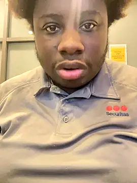 Breezylws online show from November 2025 08:40:01 AM