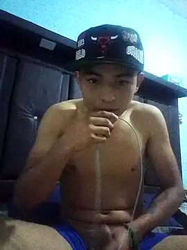 Snapshot of xnrosascontrxk chatting on November 2025 11:19:02 PM xnrosascontrxk online show from November 2025 11:19:02 PM