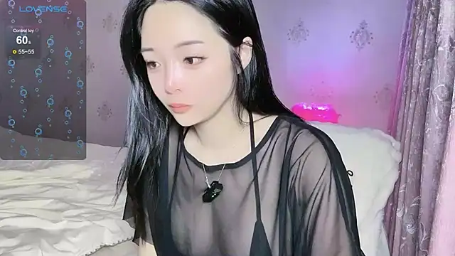 Snapshot of Ya-Ya- chatting on October 2025 10:33:02 PM Ya-Ya- online show from October 2025 10:33:02 PM