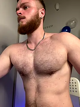 Snapshot of VictorTransMan chatting on December 2025 06:35:01 PM VictorTransMan online show from December 2025 06:35:01 PM