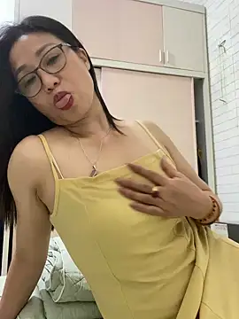 Snapshot of Vitamin_sexy chatting on October 2025 01:56:01 PM Vitamin sexy online show from October 2025 01:56:01 PM