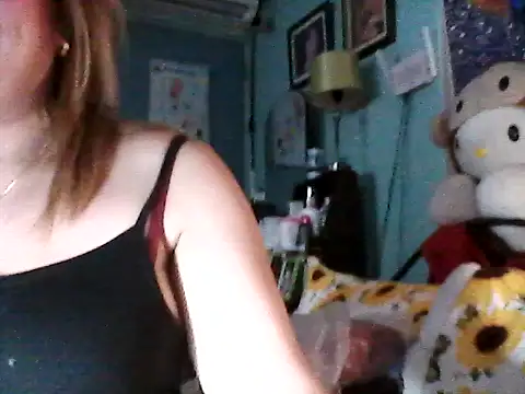 Snapshot of Miss_Heart chatting on October 2025 09:22:02 AM Miss Heart online show from October 2025 09:22:02 AM