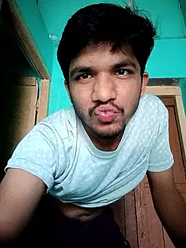Snapshot of sexofbro chatting on October 2025 07:32:02 AM sexofbro online show from October 2025 07:32:02 AM