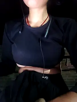 SpicyRoshni online show from April 2026 06:23:01 PM
