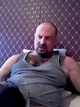 Snapshot of _NEREZA_ chatting on April 2026 01:52:01 PM NEREZA online show from April 2026 01:52:01 PM