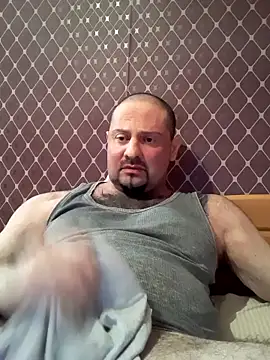 Snapshot of _NEREZA_ chatting on May 2026 08:14:02 PM NEREZA online show from May 2026 08:14:02 PM