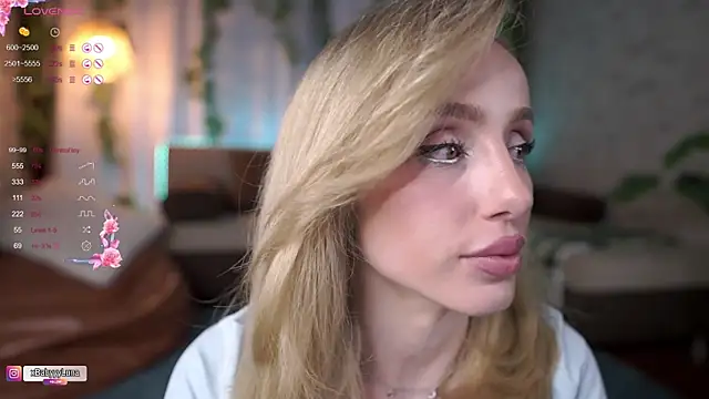 BabyyyLunaX online show from June 2026 01:16:02 AM
