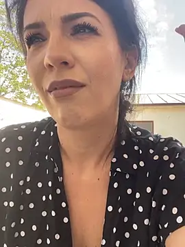 AlyaRei online show from May 2026 11:27:01 AM