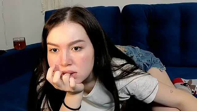 LexeeLuv online show from October 2025 02:31:02 AM