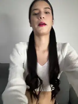 giasteele online show from October 2025 02:48:02 AM