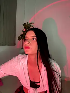 giasteele online show from October 2025 01:39:01 AM