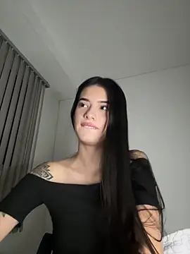 giasteele online show from November 2025 01:32:02 AM