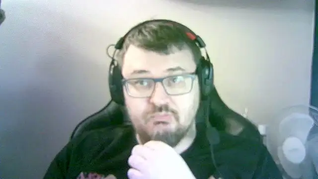 SirAbuser online show from December 2025 07:01:01 AM