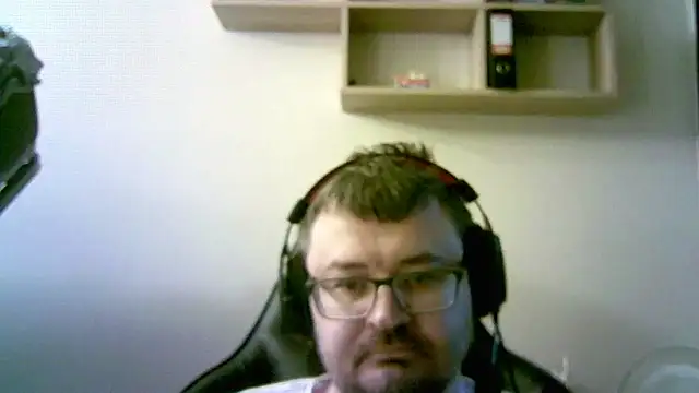 SirAbuser online show from December 2025 07:10:01 AM