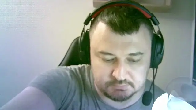 SirAbuser online show from November 2025 07:18:02 PM