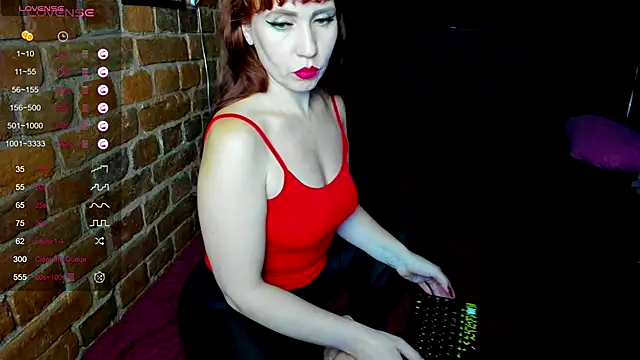 Snapshot of Cutiee_Alicee chatting on September 2025 10:27:01 PM Cutiee Alicee online show from September 2025 10:27:01 PM